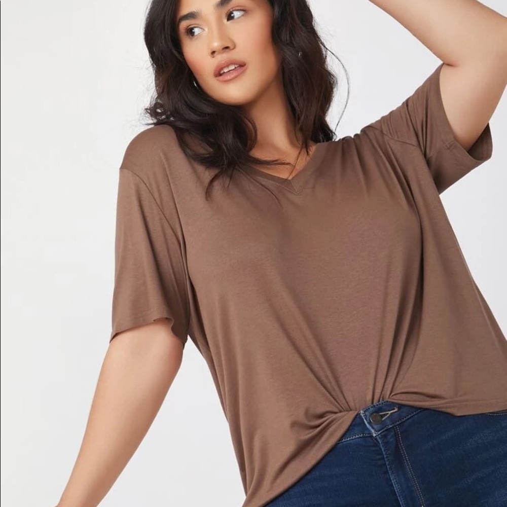 PLUS v neck short sleeve solid tee t shirt white - Picture 3 of 7